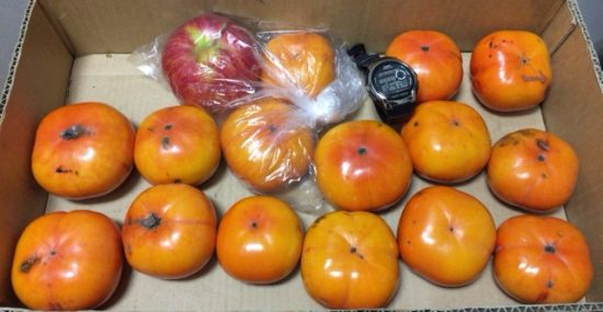 堅い柿を早く柔らかくする方法 柿をおいしく長持ちさせる保存方法オレンジページ ニュースデイリーオレンジページnet