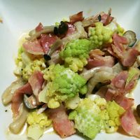 ロマネスコとツナの胡麻マヨ和え