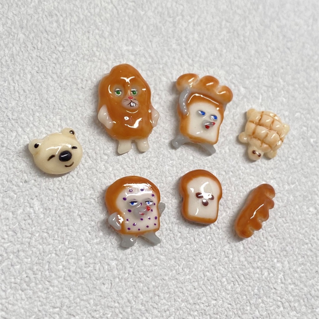 パンどろぼうネイルiiit oのネイルデザイン 20250428002317 ミニモ