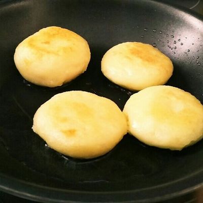 中秋の名月に！みたらしあんが絶品「いももち」レシピオレンジページ ニュースデイリーオレンジページnet