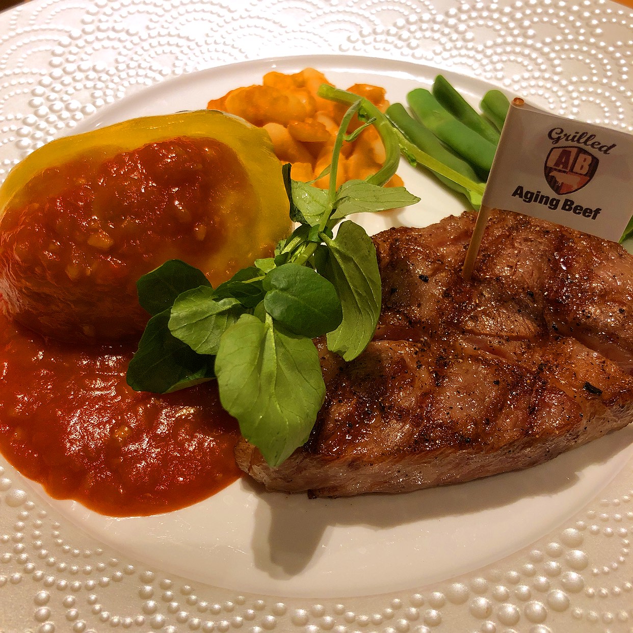 株式会社REARS🍴 食べたい瞬間、最高の丼ぶりを！ 🍴 ハラミ丼、ローストビーフ丼、豚スタミナ丼 、さらには夢のコラボ「ハラミ＆ロービー合い盛り丼」が大人気！✨ 全国23店舗でデリバリー対応中！ 忙しい日でも、がっつりと美味しいお肉を楽しみませんか