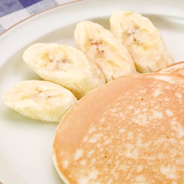 オートミールパンケーキ 粉砕なし！もちもち食感のヘルシーパンケーキracucina