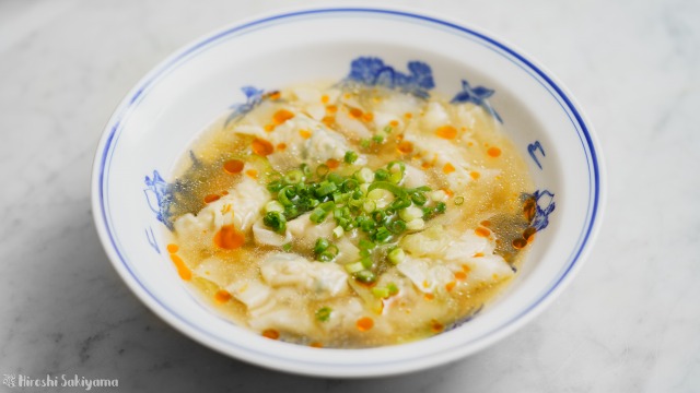 えびワンタンスープ ぷりっと美味しいワンタン♬