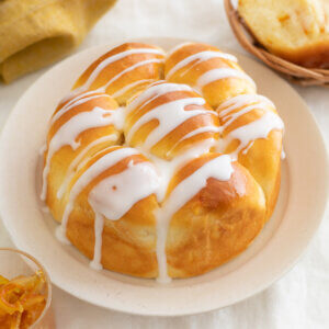 ほんのり甘い食パンYKベーキングカンパニ