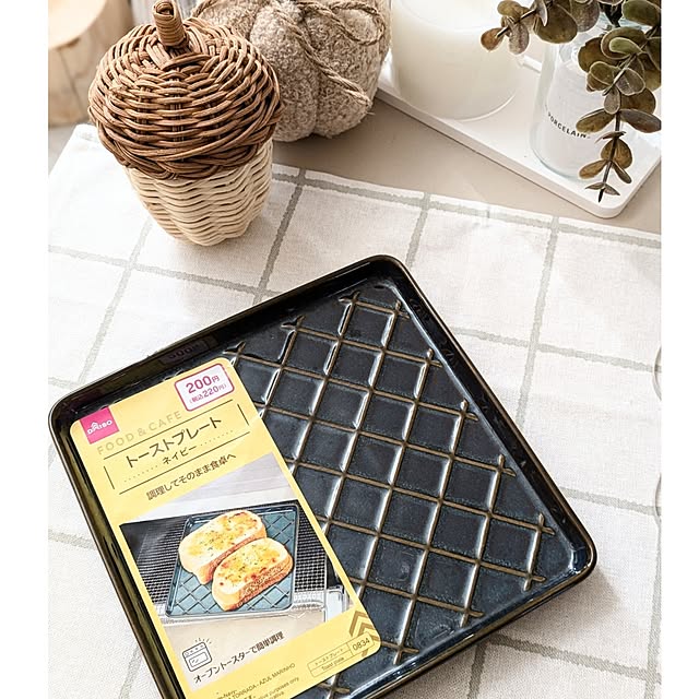 ダイソー トーストプレートとは？神アイテムとSNSで話題らしい♪4MEEE