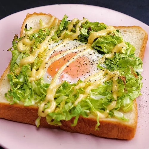 「ほんだし」卵とほうれん草のトースト