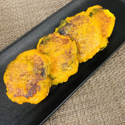 もっちり食感♪ かぼちゃ団子