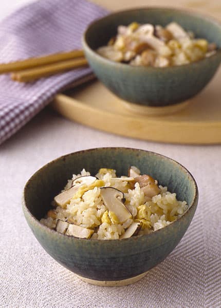 松茸ご飯に合うおかず７選と副菜やスープ、おすすめ献立メニュー！献立寺