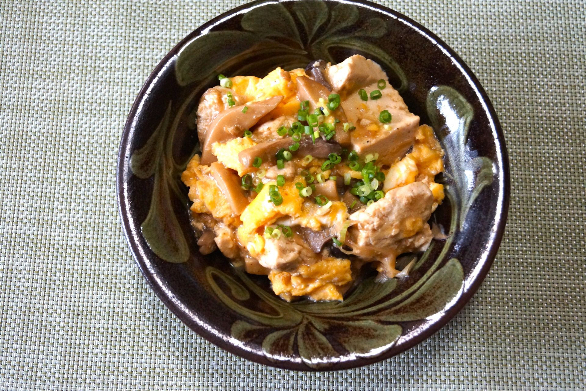 ほっこり胃に優しい 豆腐の卵とじ丼 食べすぎた翌日や体調不良にも◎ どめさん- エキスパート - Yahoo!ニュース