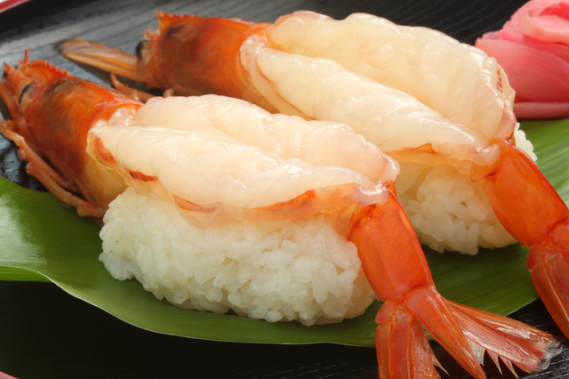 伸ばし海老 １３ １５ １５尾入りビッグサイズの通販。築地市場、豊洲市場の美味しい海鮮をお届けいたしますまぐろなら築地の王様