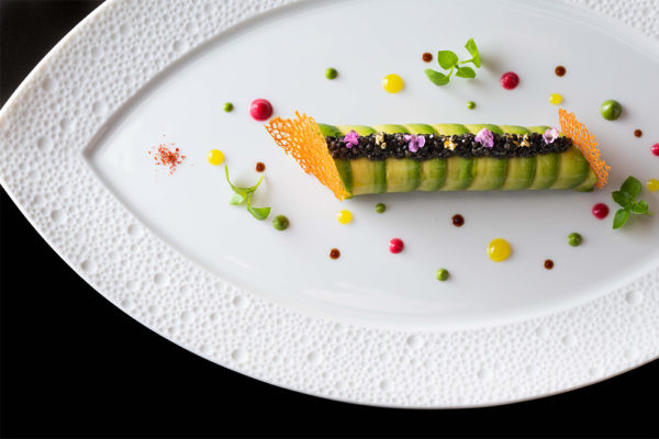 料理名も盛り付けも芸術的！ジョエ ル・ロブションの野菜づくしコースを実食レポートPARIS mag パリマグ