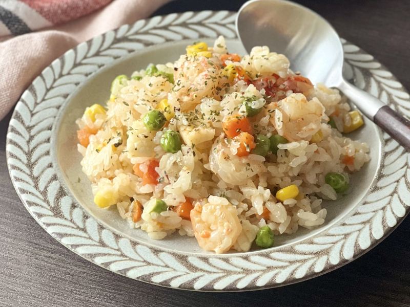 作りたくない時に！入れるだけ～炊飯器ピラフ