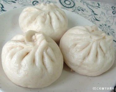 お肉たっぷり♪ ジューシー肉まん