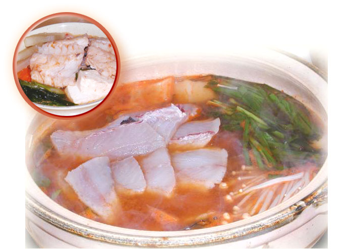 スケソウダラと明太子の親子鍋 旨味噌豆乳スープ