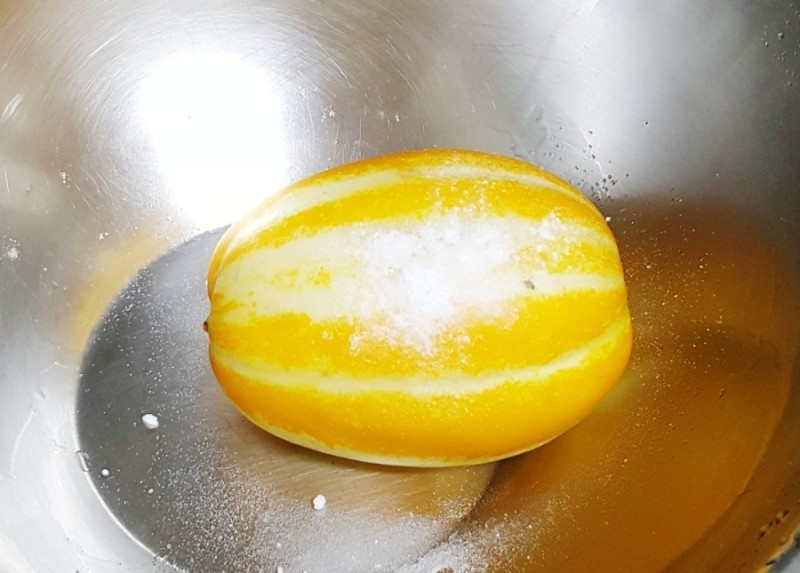 マクワウリのマリネ Yoshinobu NakagawaSnapdish スナップディッシュID:iHDzCa