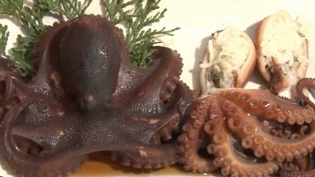 子持ちイイダコの煮付け: 釣りバカ男の手料理