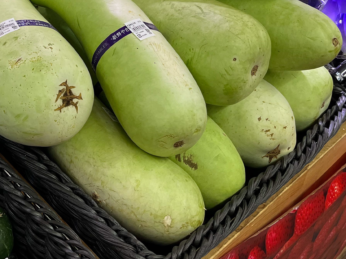 地元の太い大根が入荷しております！イベント情報滑川直売所