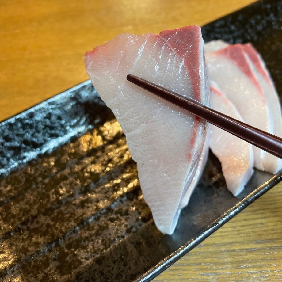 コストコ 2018新商品 「活〆黒瀬ぶり切身・生食用」一度も冷凍していないので購入日はお刺身で