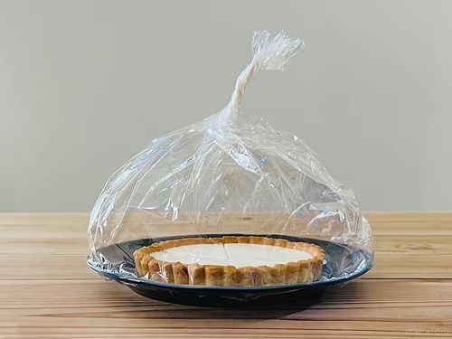 デコレーションケーキを潰さず冷蔵庫で保存できる「アルミホイル」テクニック：Cheers! mamaチアーズ ママチアママ