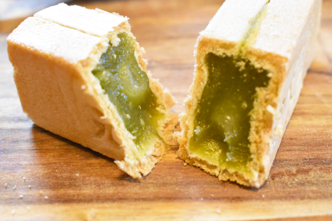 江ノ島 江ノ電もなかと言えば 扇屋 200年の歴史がある 老舗の和菓子屋湘南Lovers 湘南ラバーズ