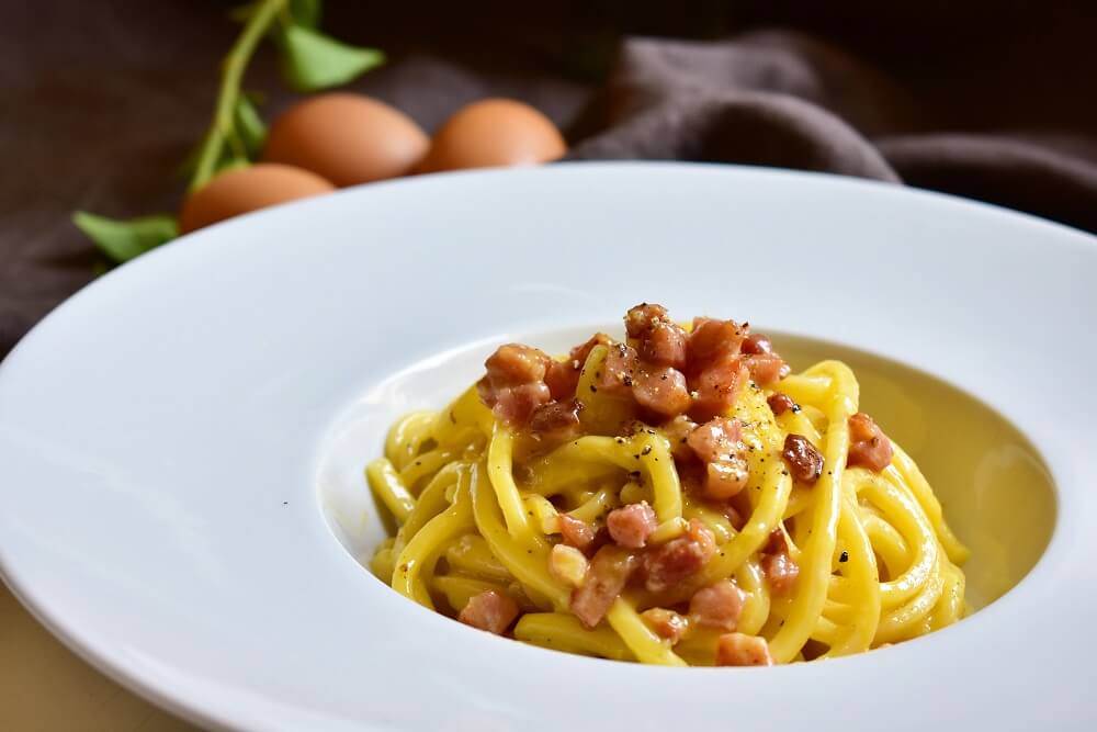 アマトリチャーナの本格レシピ！本場イタリア流の黄金比レシピ＆おすすめアレンジ - パスタの聖書