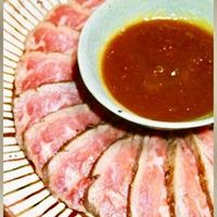 ステーキをよりおいしく楽しむための簡単な盛り付けルールお肉のギフトなら肉贈 選べる肉カタログギフト