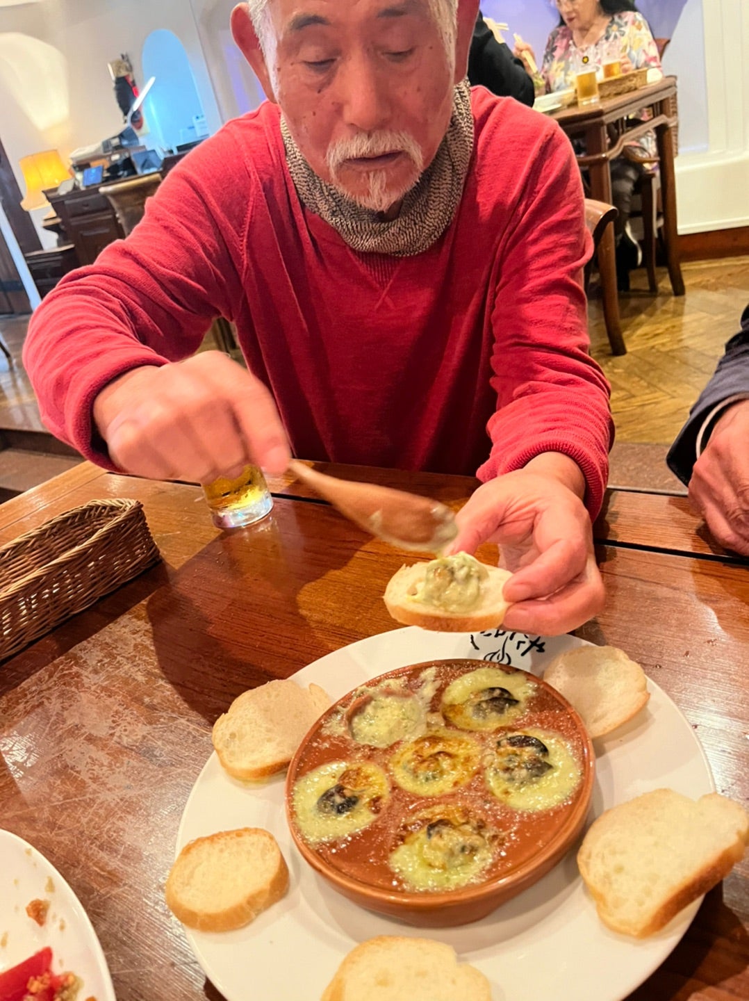 ニンニク」がおいしい東京のお店 恵比寿 にんにくや 、神泉 ガーリックガーリック ヒトサラ