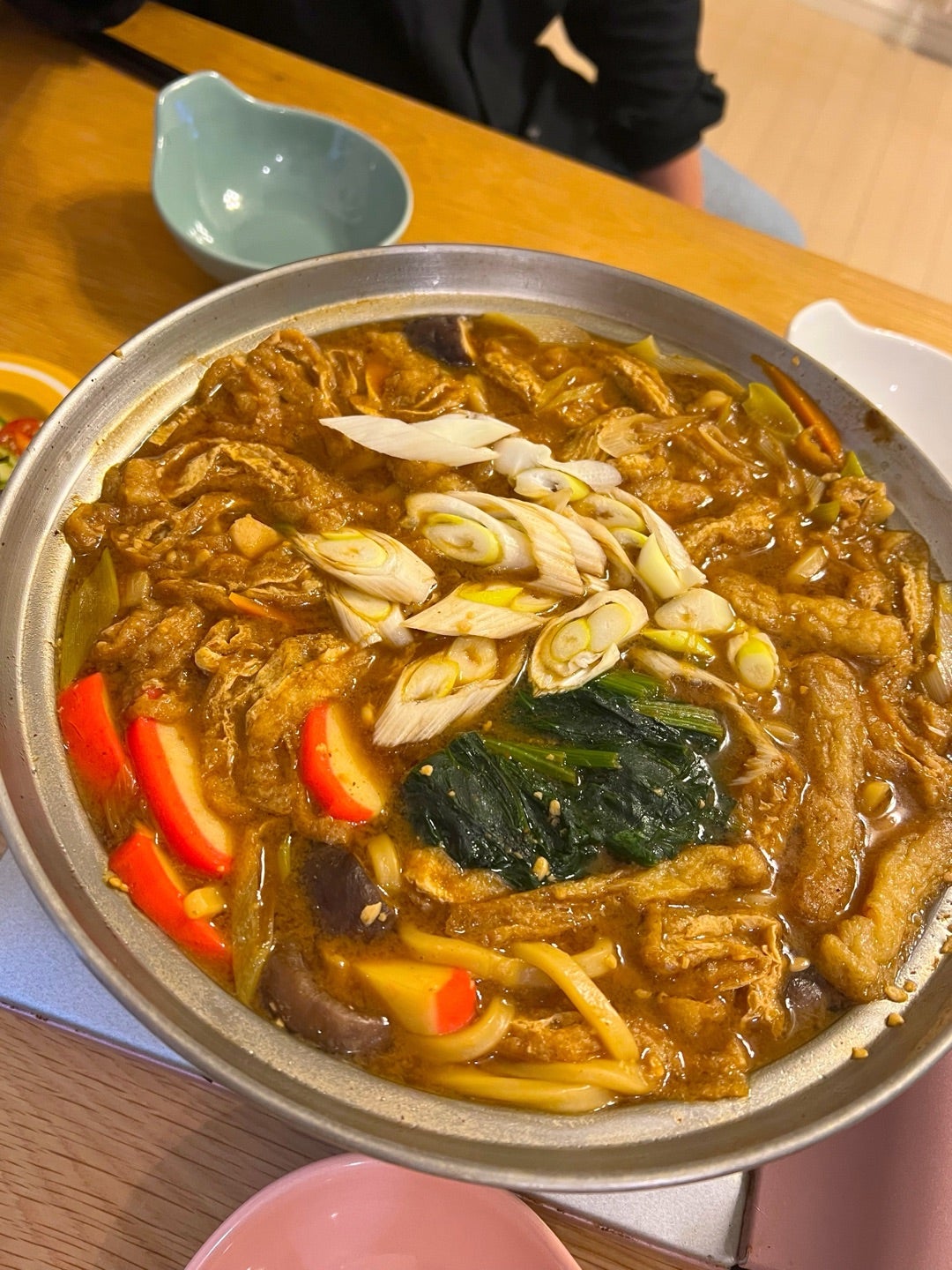 お腹に優しいうどんレシピ特集！弱った胃腸を休める消化の良いメニューをご紹介folk