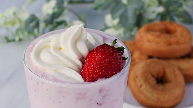 ミキサーなしでいちごみるく レシピ・作り方 by ちゆこ - 楽天レシピ