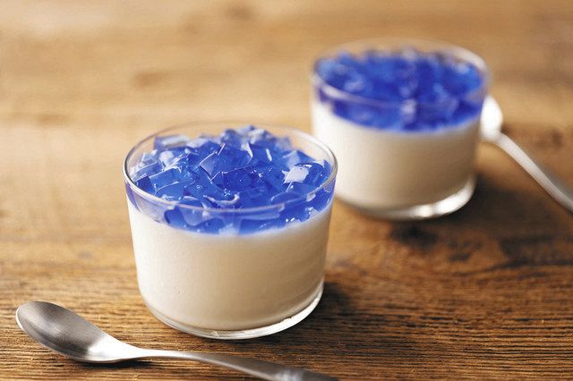 青い料理が人気の理由と商品を紹介！とってもフォトジェニック！食・料理オリーブオイルをひとまわし