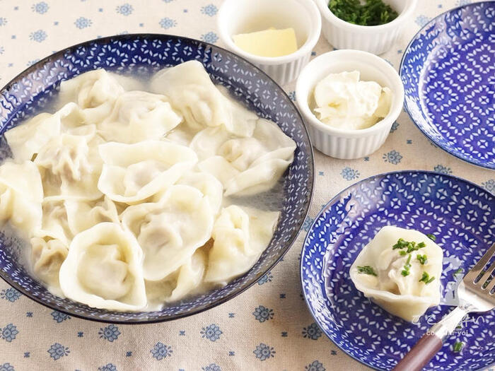 日本のお正月とは？伝統的な食べ物、由来や過ごし方を解説！ - LIGHTBOAT