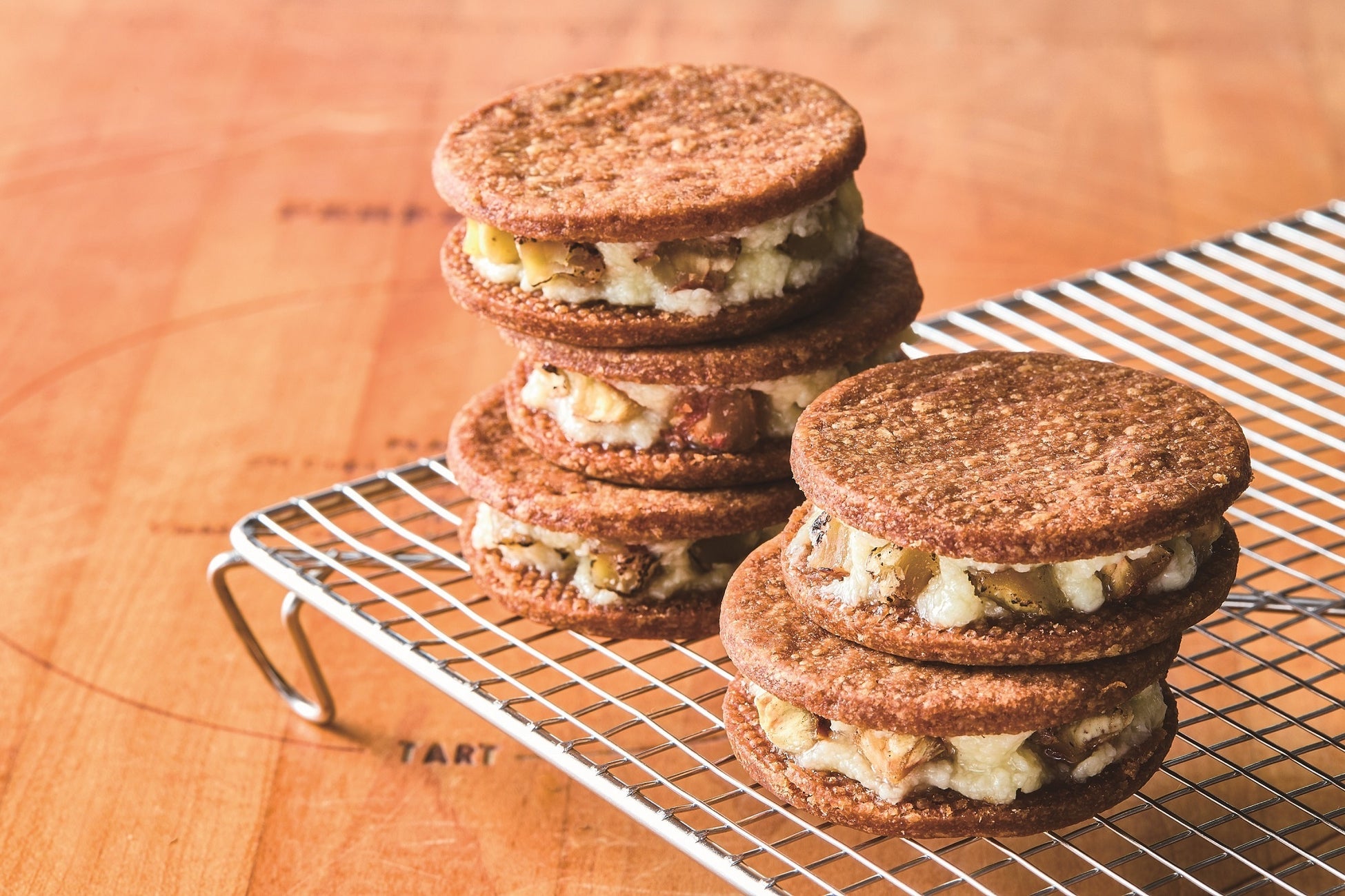 伊勢丹新宿店 の今だけの特別な味をご紹介。ハロウィン気分をシェアしよう！デパート・百貨店の最新ニュース