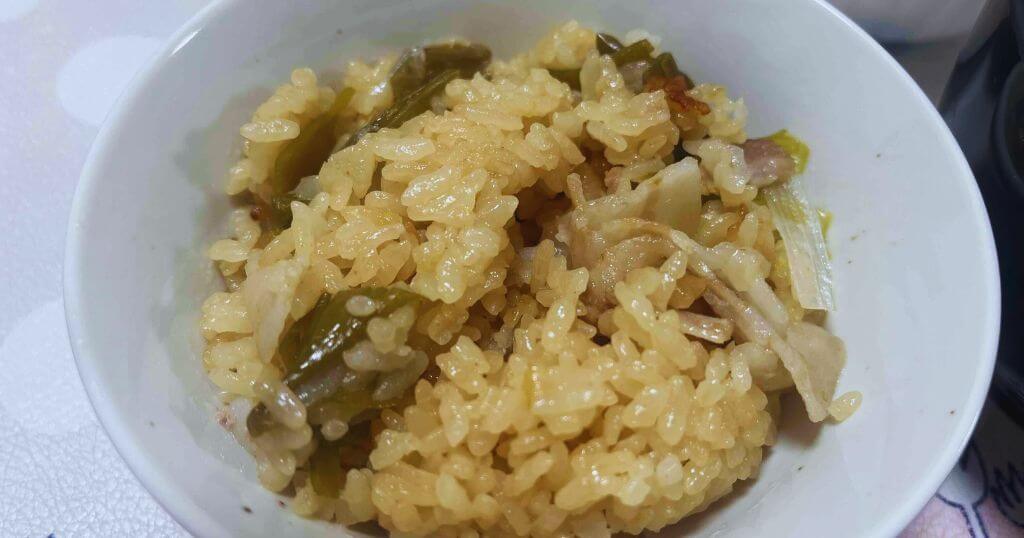 のせて炊くだけで止まらない美味しさ！」冷凍すればお弁当にも便利 鶏とネギの炊き込みご飯 作り置き 低空飛行キッチン- エキスパート -Yahoo!ニュース