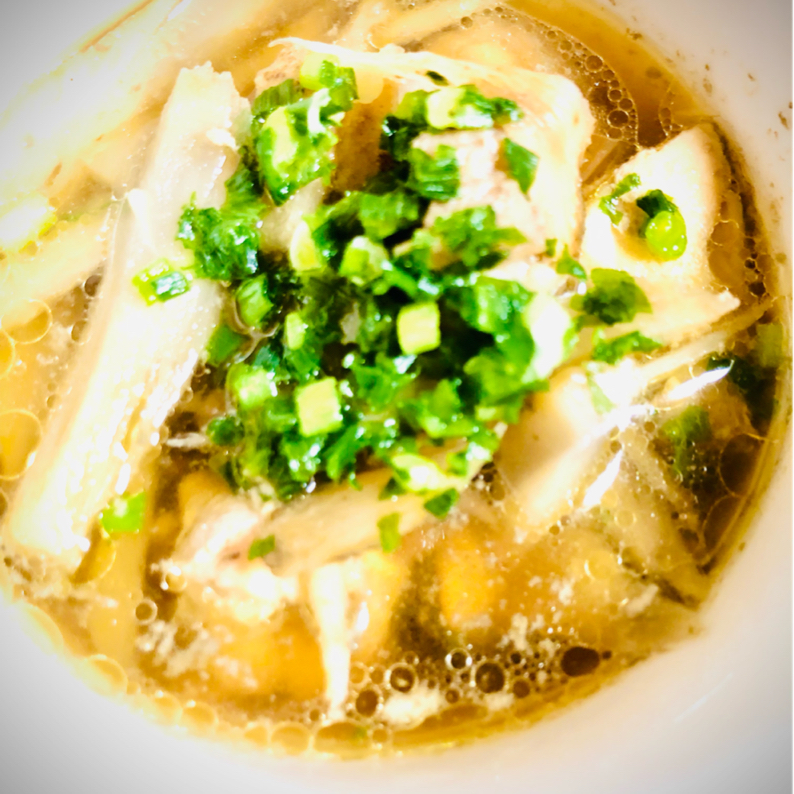 深い旨味♪ 鶏とごぼうのすまし汁