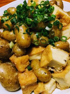 豚とキムチと厚揚げとじゃがいものピリ辛煮黄さんの手造りキムチ高麗食品