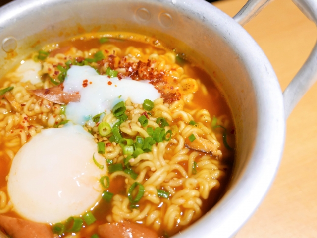 必要なのは卵だけ。辛ラーメンの卵つけ麺アレンジがウマすぎる