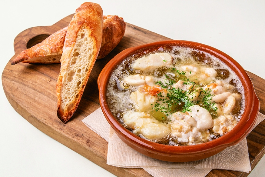 塩鱈のアヒージョ