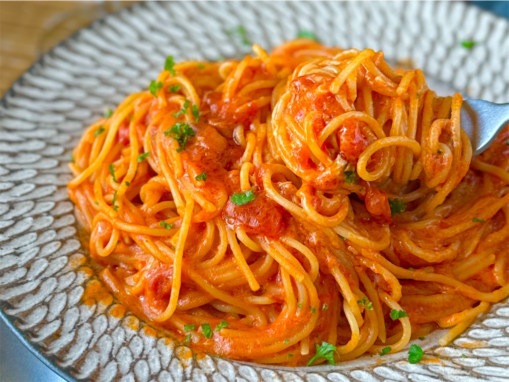 レシピ さっぱりやみつき♬トマトと生ハムの冷製パスタ♬ - しにゃごはん blog