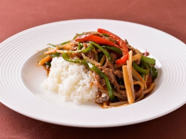 チンジャオロースー 牛肉- クッキングレシピ - 公益財団法人日本食肉消費総合センタ