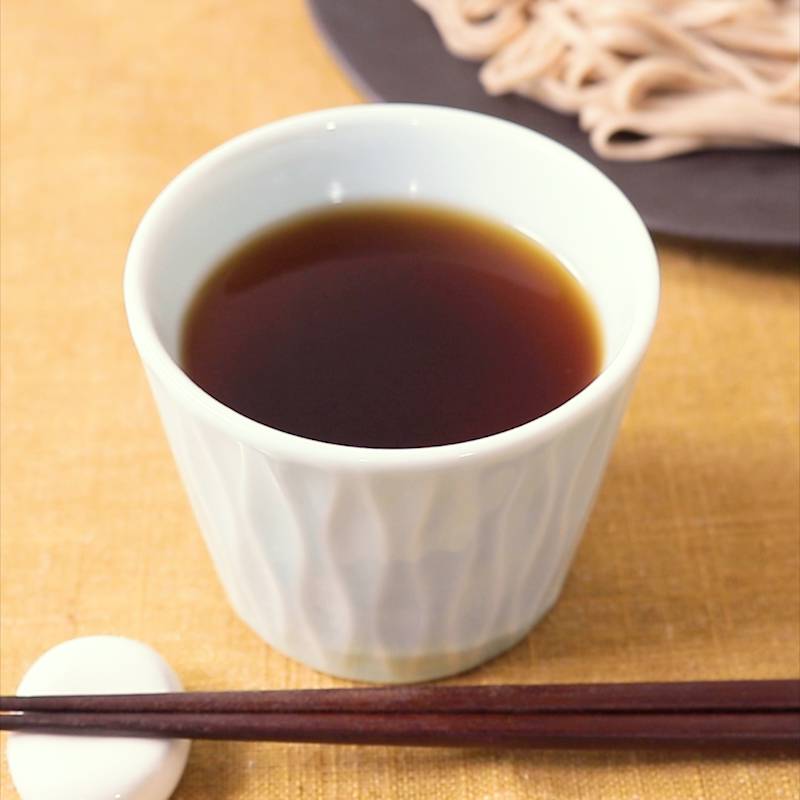 蕎麦屋の出汁の基本とプロ直伝レシピ関東関西の違いと簡単な作り方徹底解説コラム川越市の蕎麦屋をお探しならそば御膳むさしやへお越しください