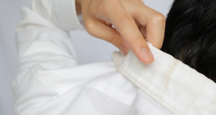 服についた油汚れの落とし方洗濯方法や汚れを落とすコツを紹介ユニコレ飲食店ユニフォームのブログ