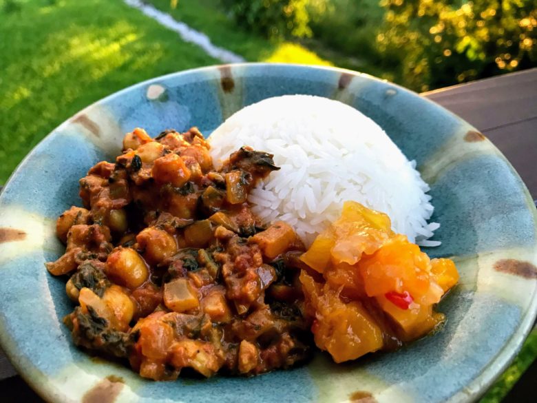 スパイスから作る。ヴィーガンレッドカレーペーストなしで簡単