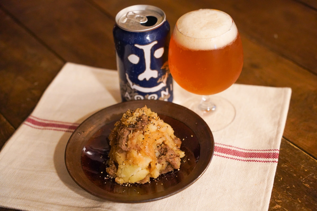 さけるチーズの美味しい食べ方👨‍🍳, ジャンキーな料理、たまに食べたくなりますよね？ 圧, あと豚バラではなくロースでした、うっかり間違えました,材料 1本分 , さけるチーズ1本, 豚ローススライス4枚, ロースハム1枚, 卵1個 , 塩・小麦粉・パン粉各適量, Ingredientsfor 1 piece , 1 stick of cheese, 4