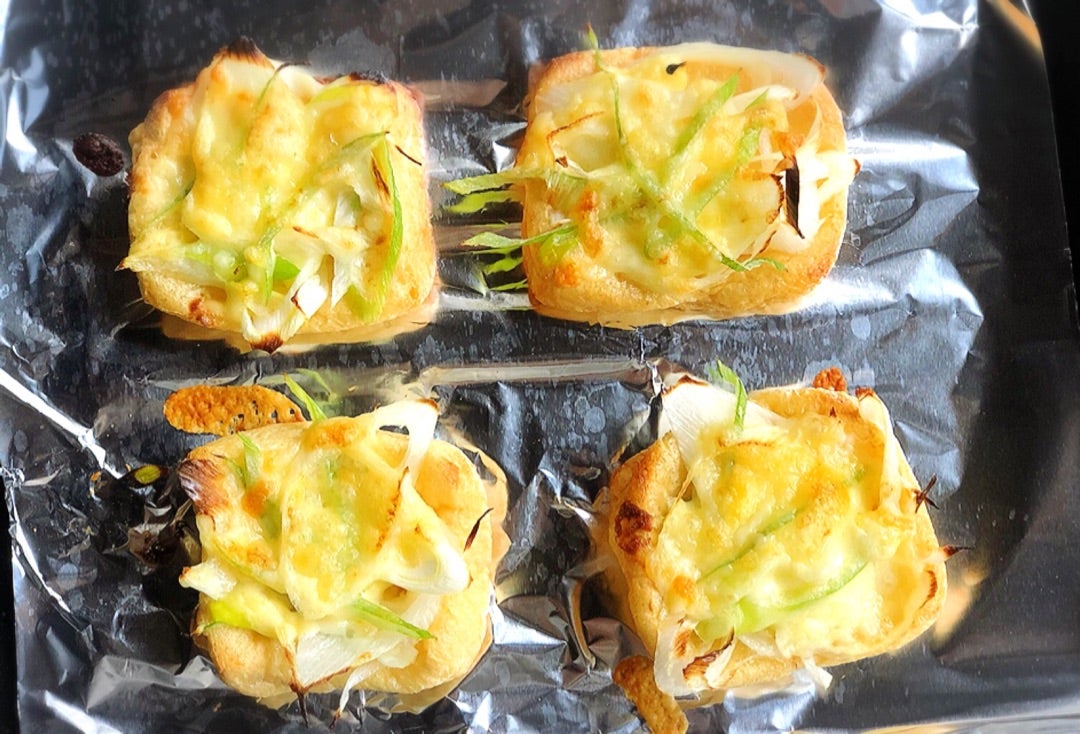 油揚げをオーブントースターで焼くだけ！ 火を使わない、暑い夏にうれしい簡単おかずレシピ4選ハフポスト LIFE