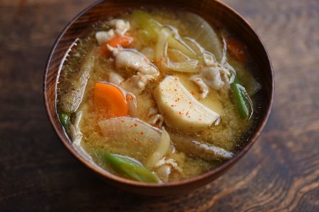 豚汁に合わせるおかず」我が家で人気の組み合わせを大調査 ！この一品でパーフェクトにkufura クフラ 小学館公式