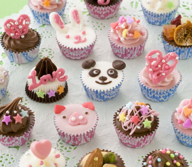 インパクト大のバレンタイン！ うんこカップケーキの作り方 : 窪田千紘フォトスタイリングWebマガジン「Klastyling」暮らす＋スタイリング