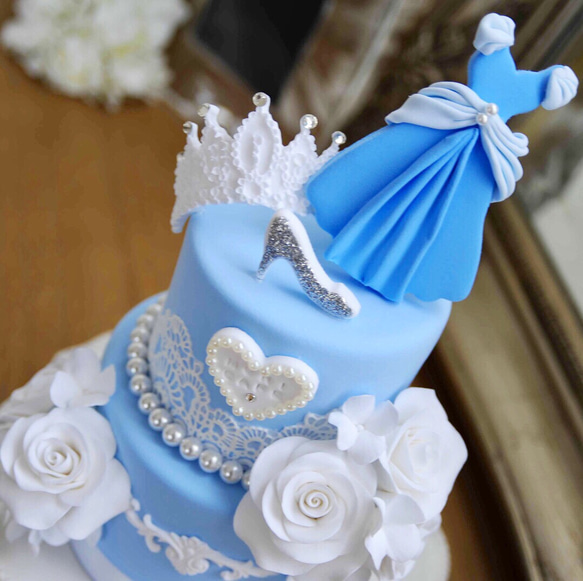 シンデレラのケーキパリ風!? ママスタイルBlogmadame FIGARO.jp フィガロジャポン