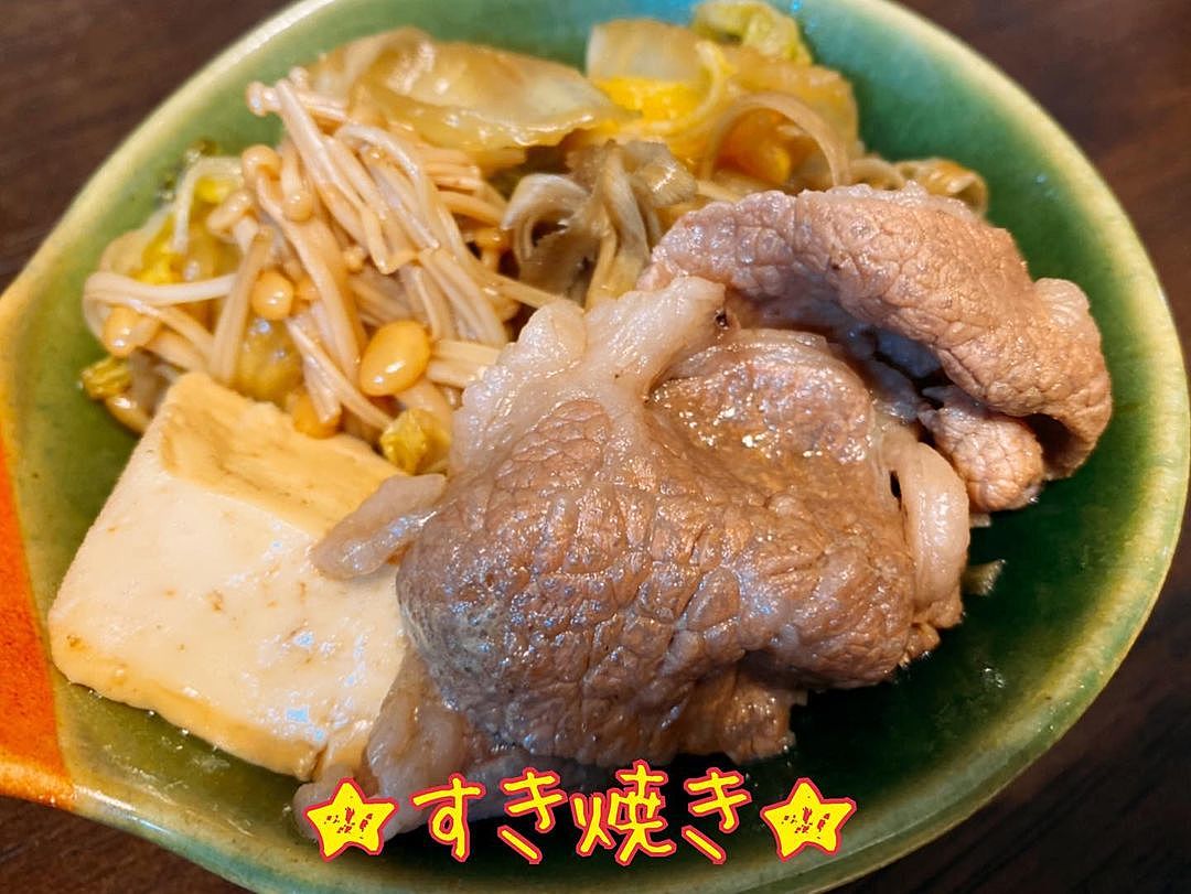 牛肉白菜焼き豆腐白葱で！すき焼き風肉豆腐
