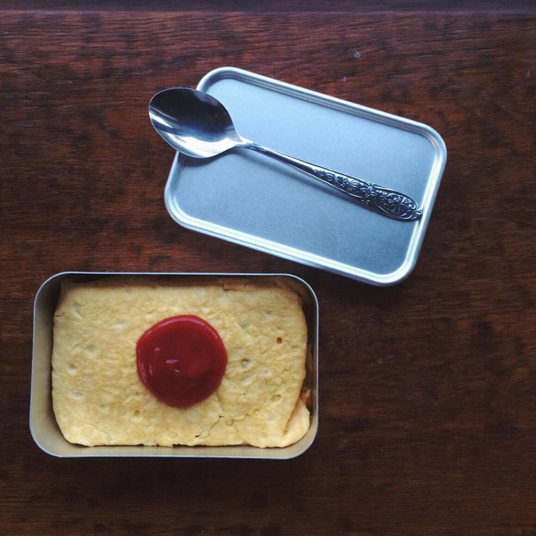 めざしに赤ウインナー、夫も喜ぶ”金曜日の昭和弁”「きっかけは週１の手抜き日」eltha エルザ