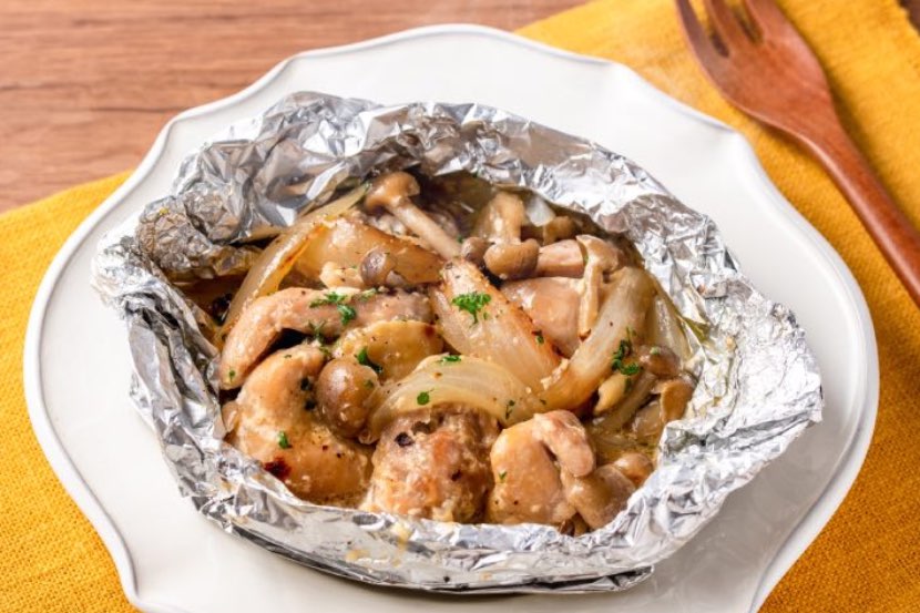 鶏とエリンギの味噌ホイル焼き